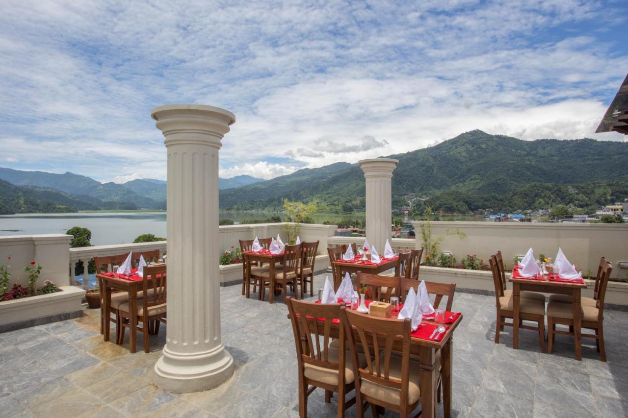 Hotel Portland Pokhara Extérieur photo