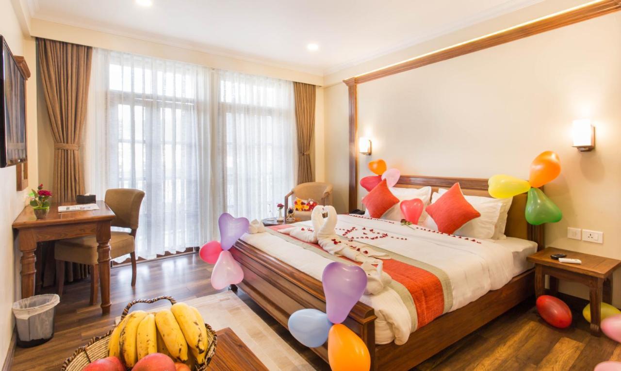 Hotel Portland Pokhara Extérieur photo