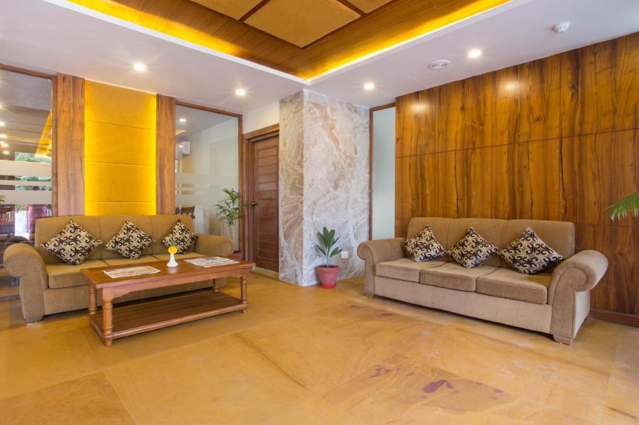 Hotel Portland Pokhara Extérieur photo