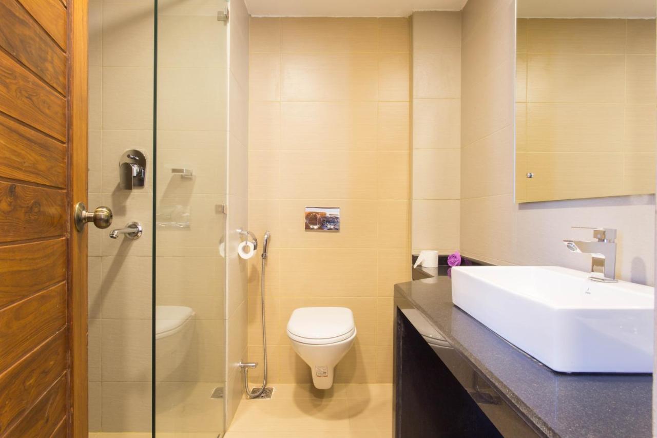 Hotel Portland Pokhara Extérieur photo